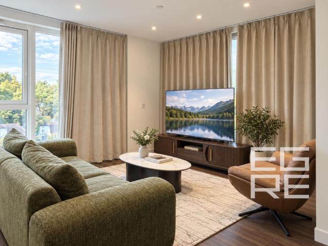 Flat for sale in Birch Green, Spelthorne