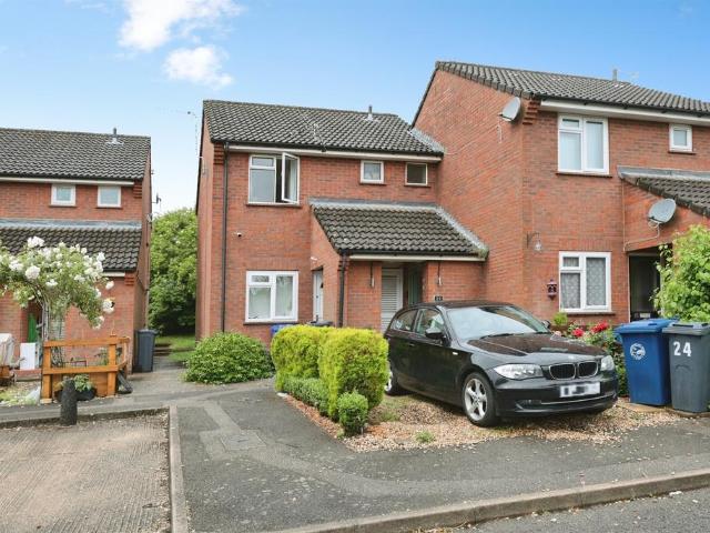 Flat for sale in Chesham