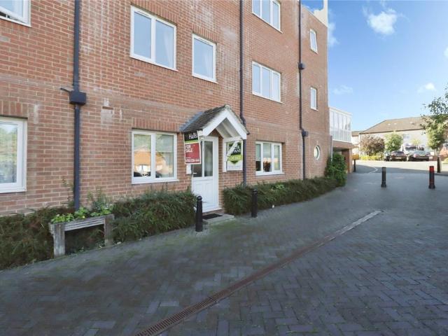 Flat for sale in Radbrook Green, Shrewsbury