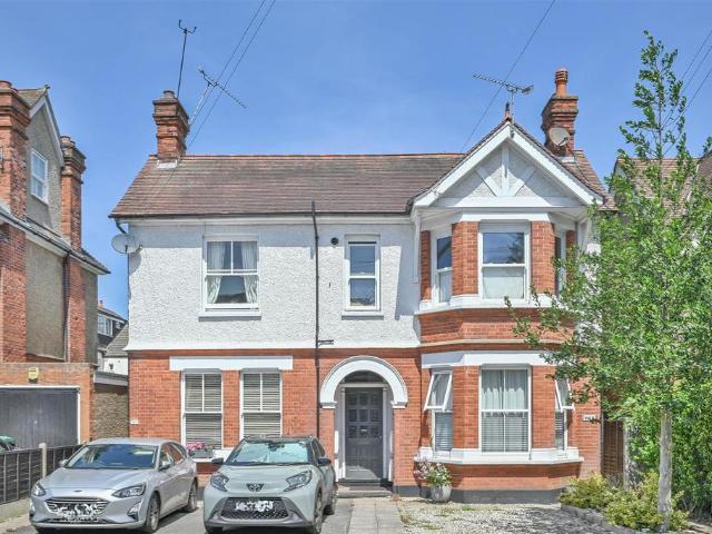 Flat for sale in Navestock Side, Essex