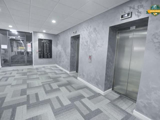 Flat for sale in Walsall, The Chuckery