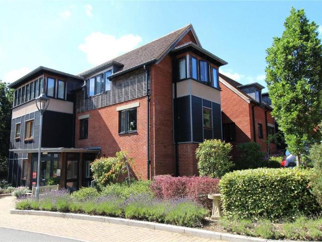Flat for sale in Drybridge Hill, Eastbridge