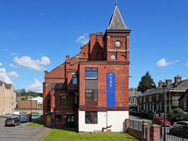Flat for sale in Isle Of Man