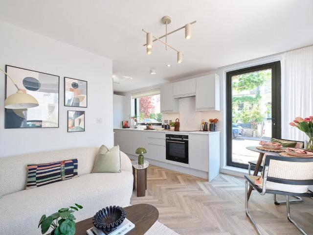 Flat for sale in Clifton Village, Feckenham