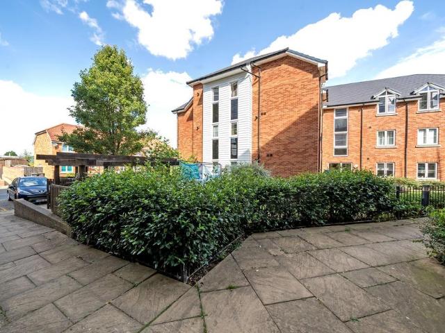 Flat for sale in Shefford Hardwick, Shefford