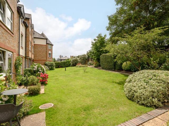 Flat for sale in London Borough of Merton, Greater London