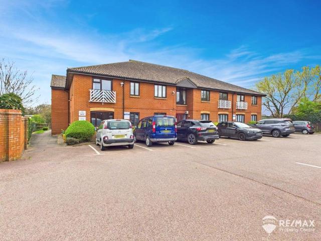 Flat for sale in Upper Dovercourt, Dale Hill