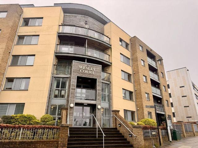Flat for sale in West Hoe, Mount Wise
