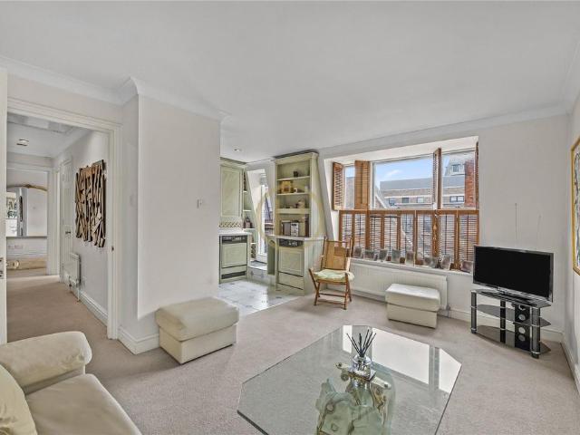 Flat for sale in Bloomsbury, Greater London