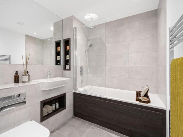Flat for sale in Scrattons Farm, Greater London