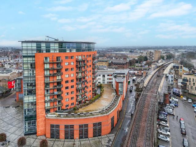 Flat for sale in Moulsham, Chelmsford