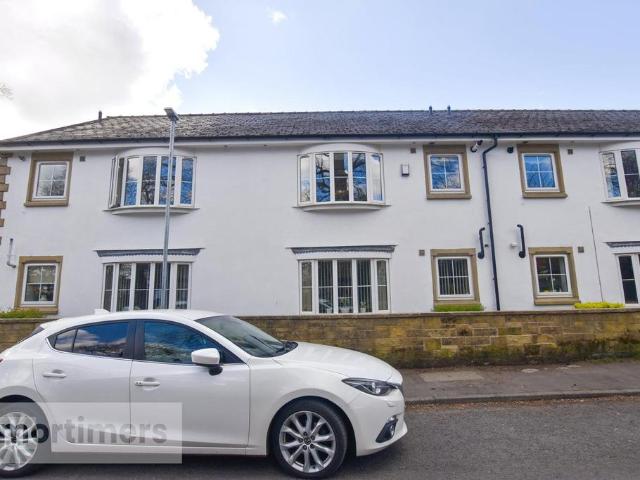 Flat for sale in Paradise, Lancashire