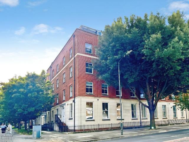 Flat for sale in Longport, The Bridge
