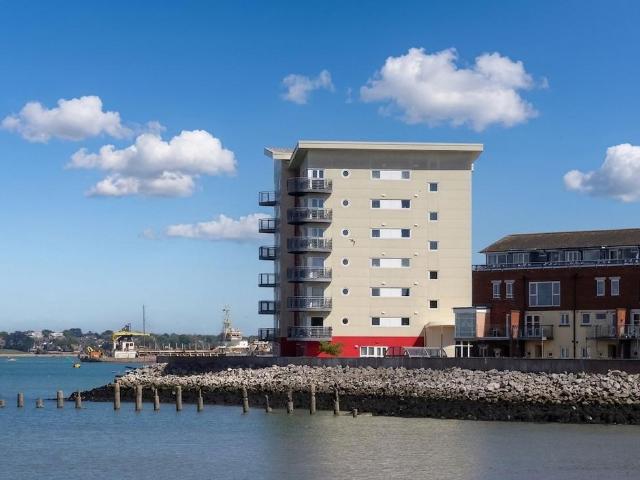 Flat for sale in Hythe and Dibden, Ashurst Bridge