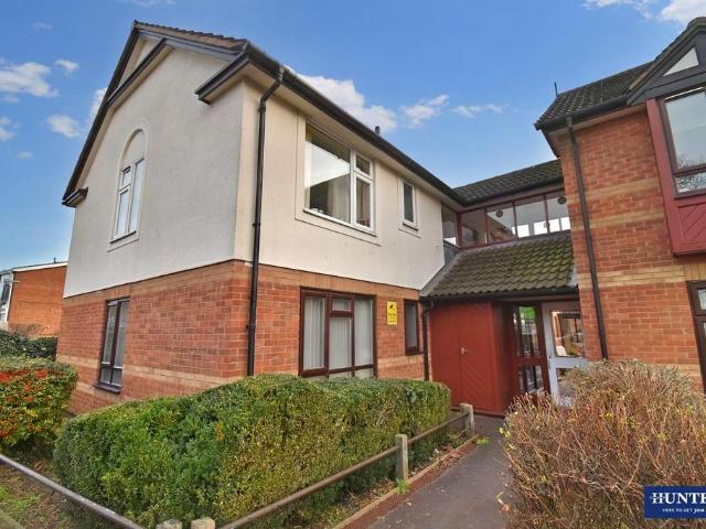 Flat for sale in South Wigston, Wigston Magna
