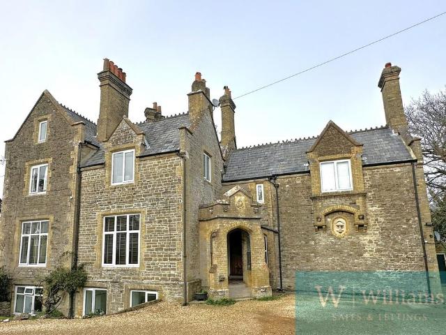 Flat for sale in Binstead, Ryde