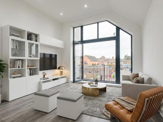 Flat for sale in Barling, Essex