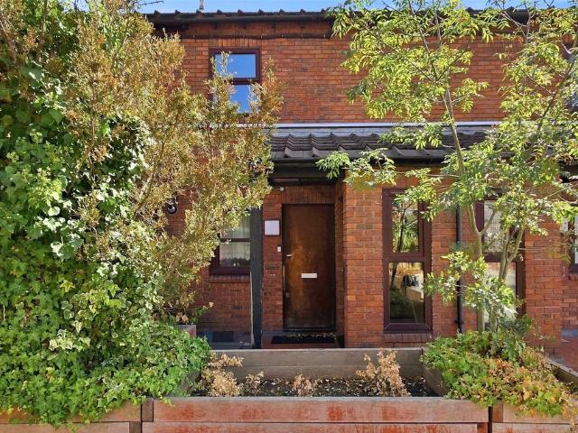 Flat for sale in South Tottenham, Greater London