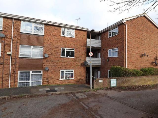 Flat for sale in Broadwater, Stevenage