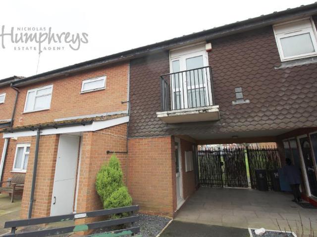 Flat for sale in Langley Green, West Midlands
