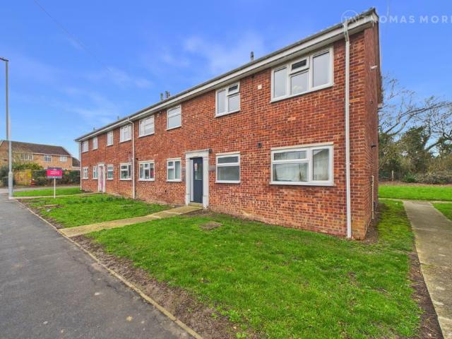 Flat for sale in St. Ives, Huntingdon