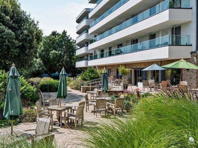Flat for sale in Poole