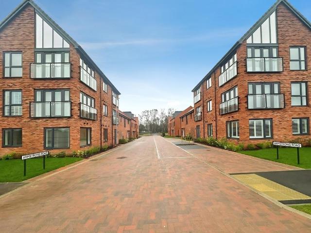 Flat for sale in Eastbridge, Suffolk