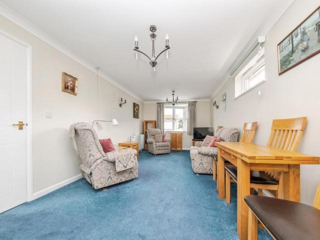 Flat for sale in Frinton and Walton, Dale Hill