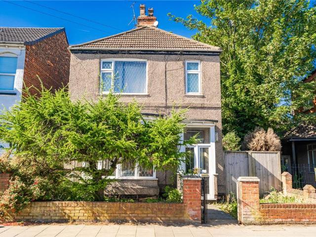 Flat for sale in Grimsby, North East Lincolnshire