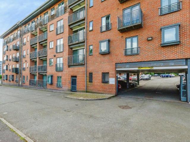 Flat for sale in West Midlands