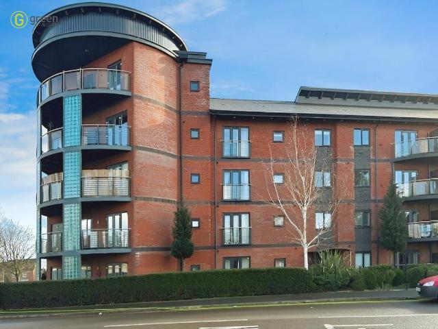 Flat for sale in West Bromwich, West Midlands