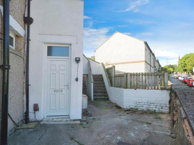 Flat for sale in Isle Of Man