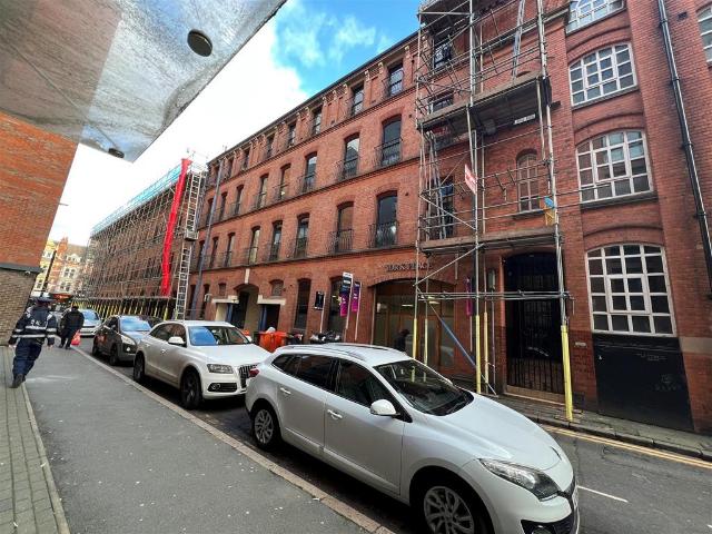 Flat for sale in St Matthew's, Old Wharf