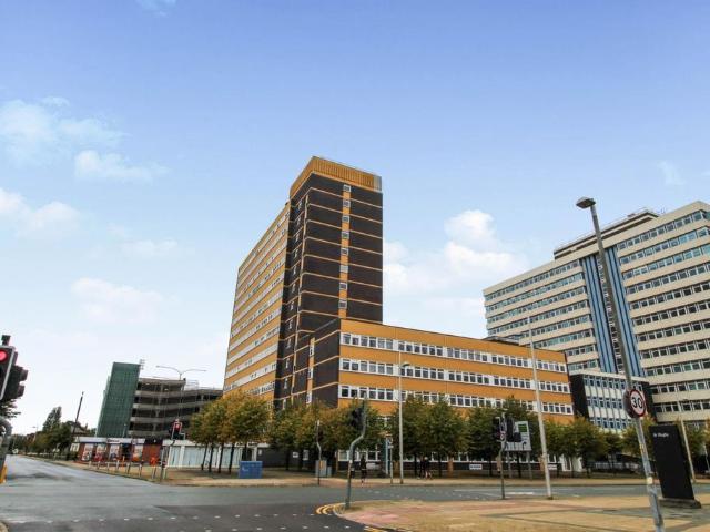 Flat for sale in Bootle, Sefton