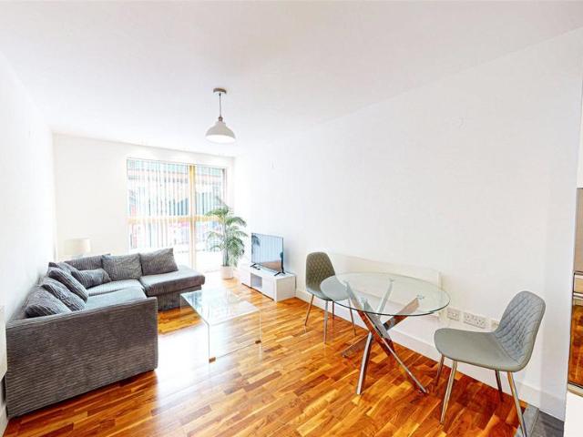 Flat for sale in City Centre, Georgia