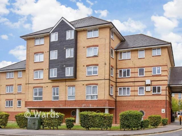 Flat for sale in Ringlestone, Maidstone