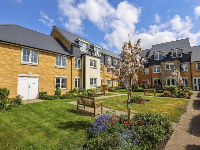 Flat for sale in Llanblethian, Cowbridge