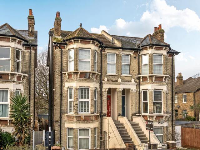 Flat for sale in London Borough of Lewisham, Greater London