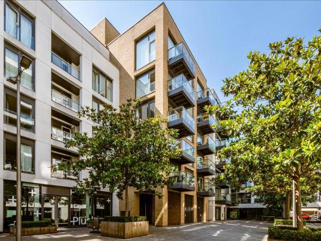 Flat for sale in Finsbury, Greater London