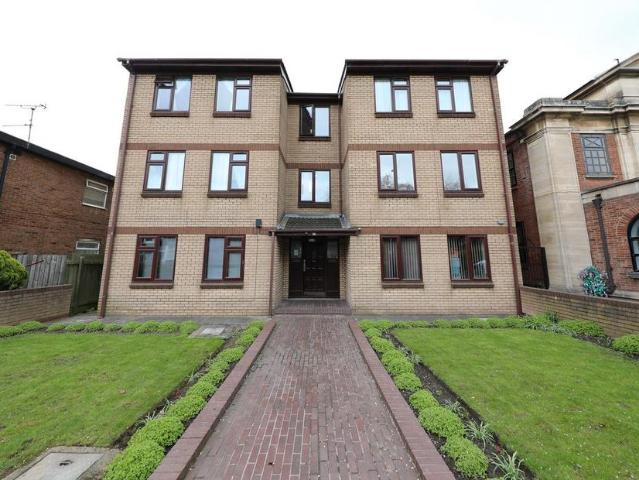 Flat for sale in Newland, Hull