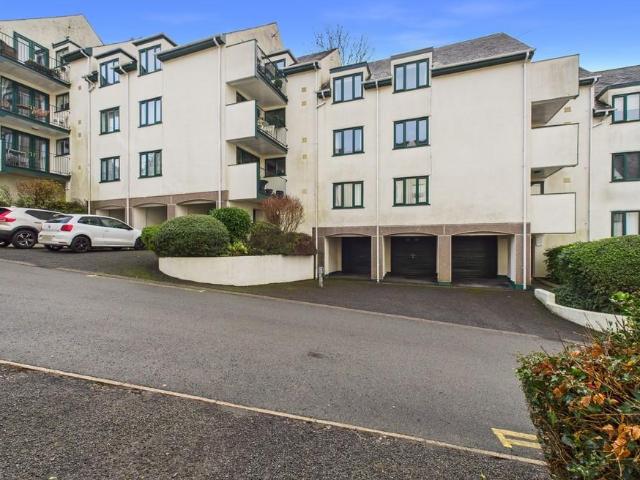 Flat for sale