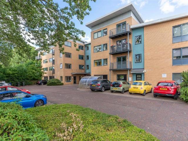 Flat for sale in North Gosforth, Hazlerigg