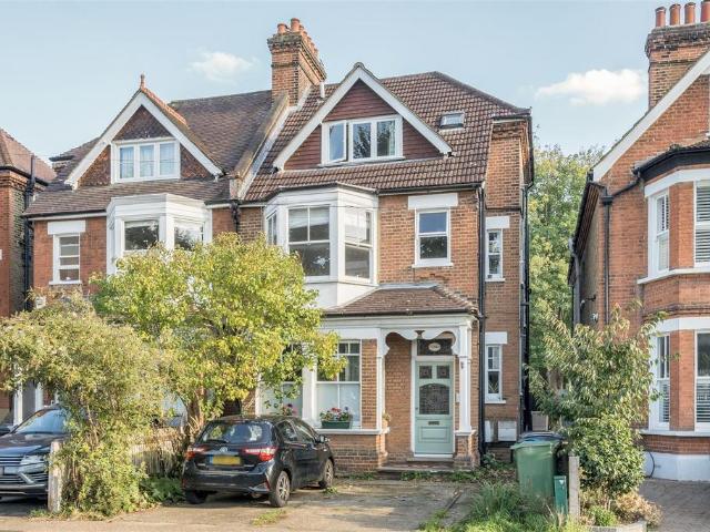 Flat for sale in Long Ditton, Surrey