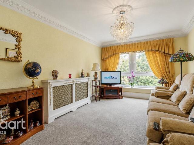Flat for sale in Hunslet, West Yorkshire