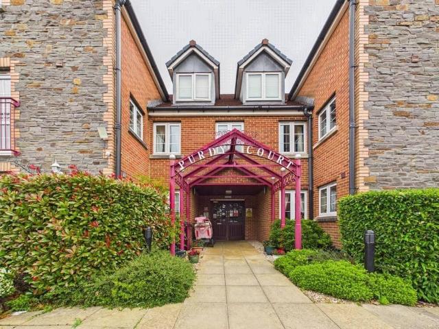 Flat for sale in Feckenham, City Of Bristol