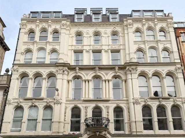Flat for sale in Blackfriars, Lyons