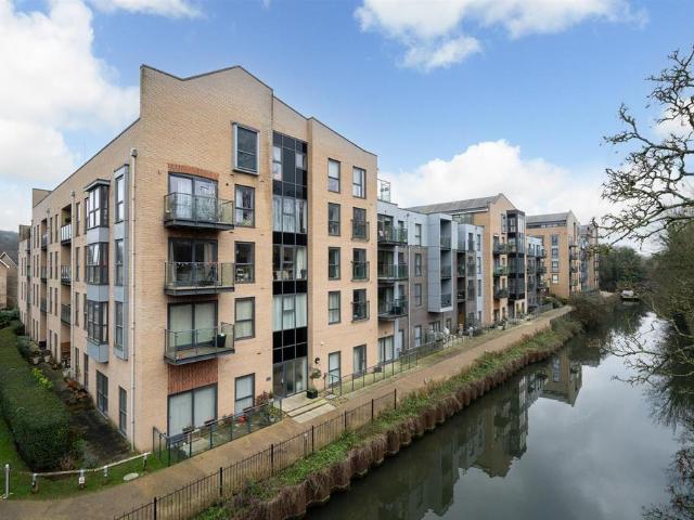 Flat for sale in Pouchen End, Isle Of Man