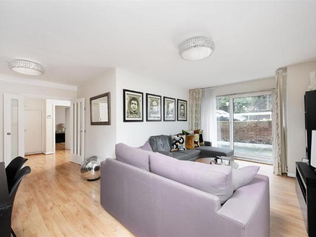 Flat for sale in St. John's Wood, Isle Of Man
