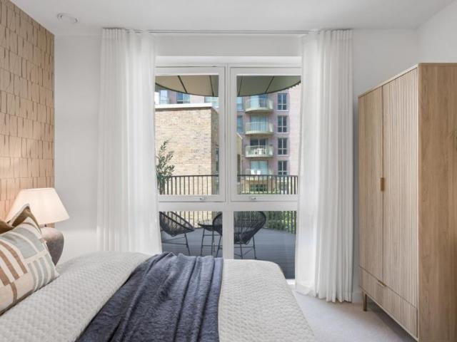 Flat for sale in Kidbrooke, Greater London