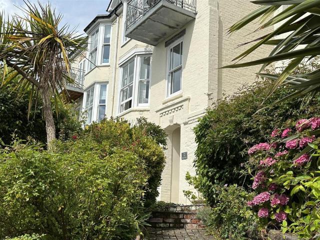Flat for sale in Fowey, Cornwall